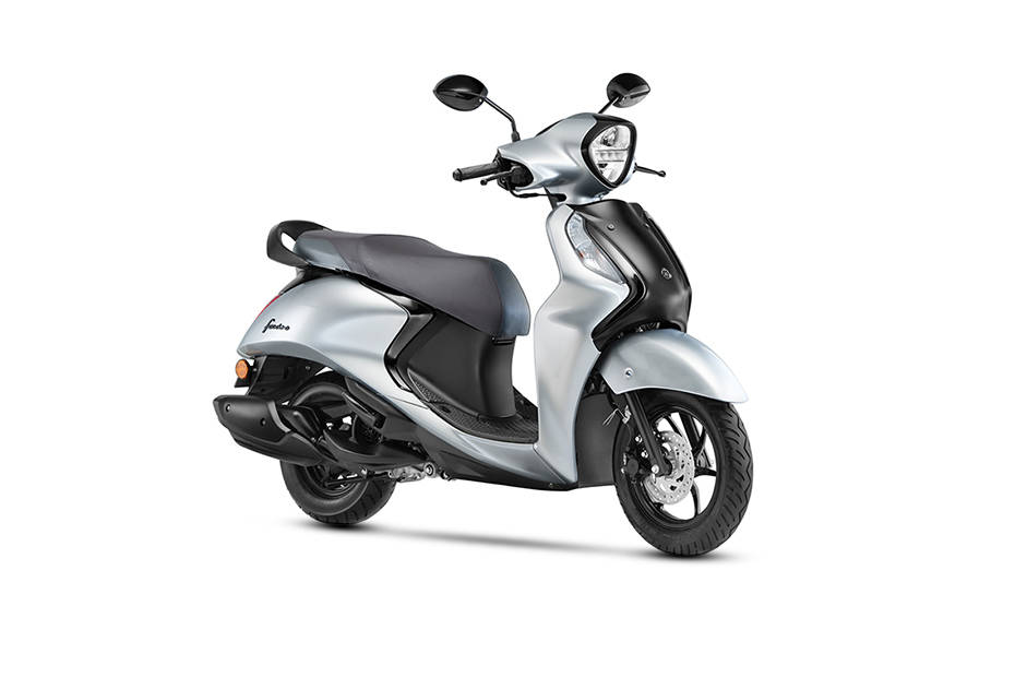 Yamaha Fascino 125 Fi Hybrid Price Images Colours Specs Reviews