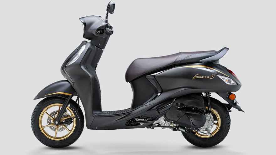 Yamaha Fascino 125 Fi Hybrid Side Profile View (Left)