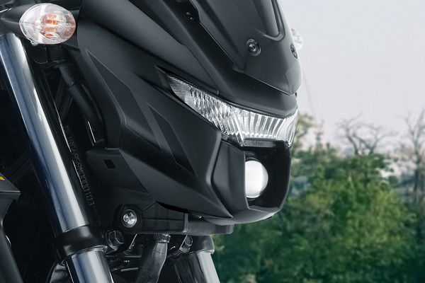 Yamaha FZS 25 Headlamp
