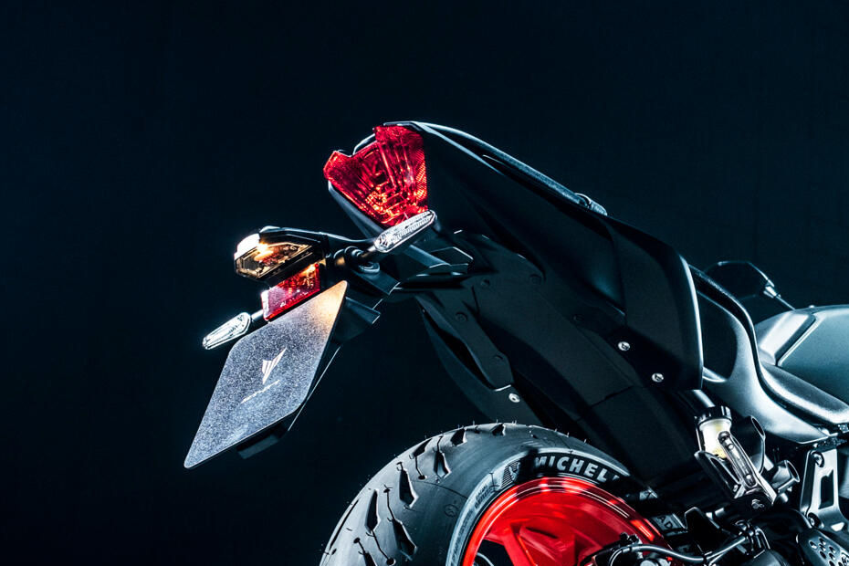 Yamaha MT-07 image 11