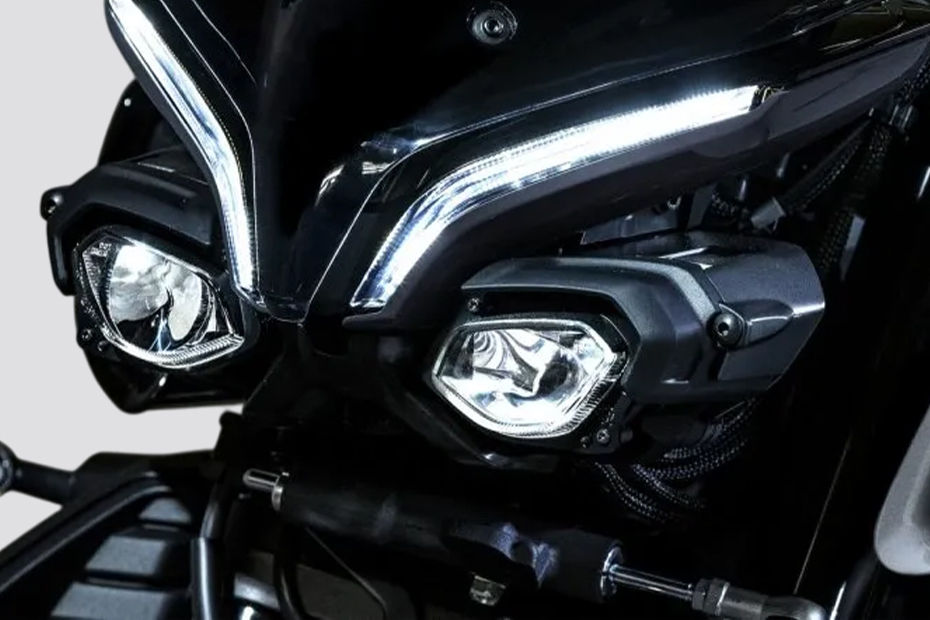 Yamaha MT-10 image 12