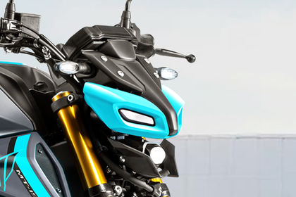 2024 Yamaha MT 15 V2 हेडलैंप