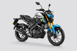 Yamaha FZ X Metallic Black and Dark Matte Blue On road Price