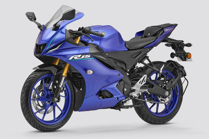 Yamaha R15 V4
