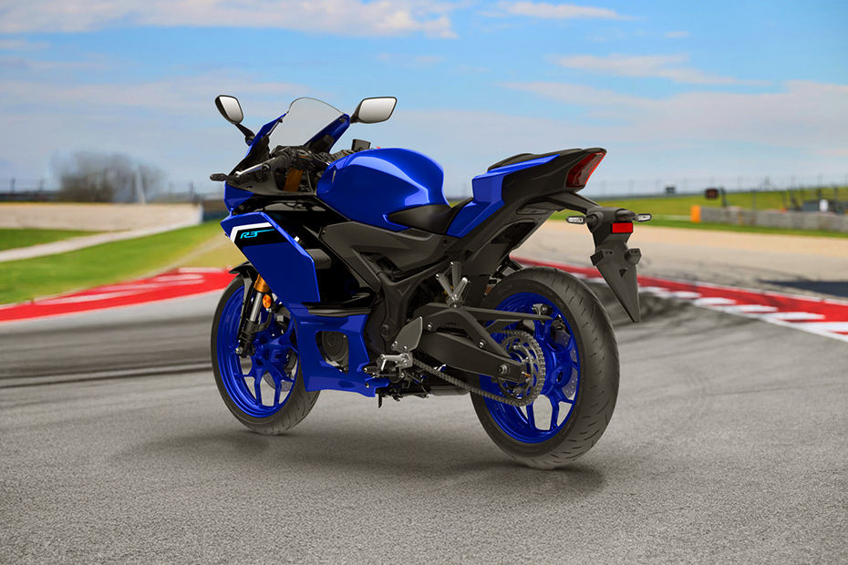 2026 Yamaha R3 image 3