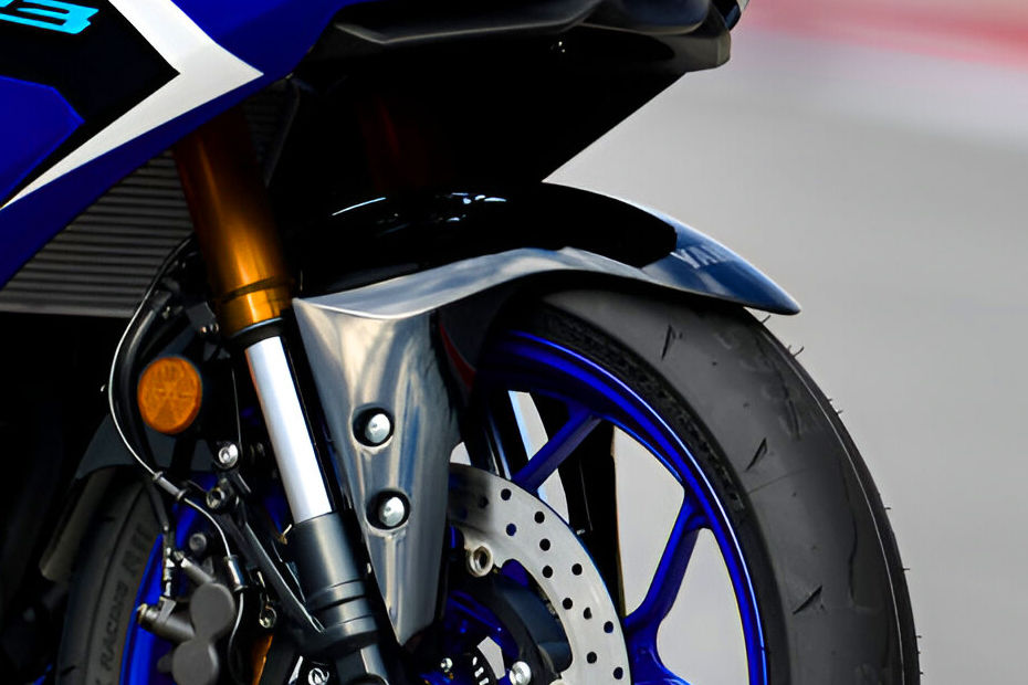 2026 Yamaha R3 image 12