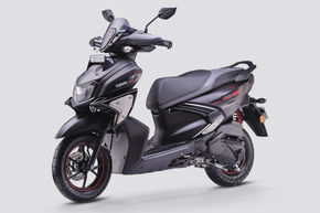 Yamaha RayZR 125 Fi Hybrid