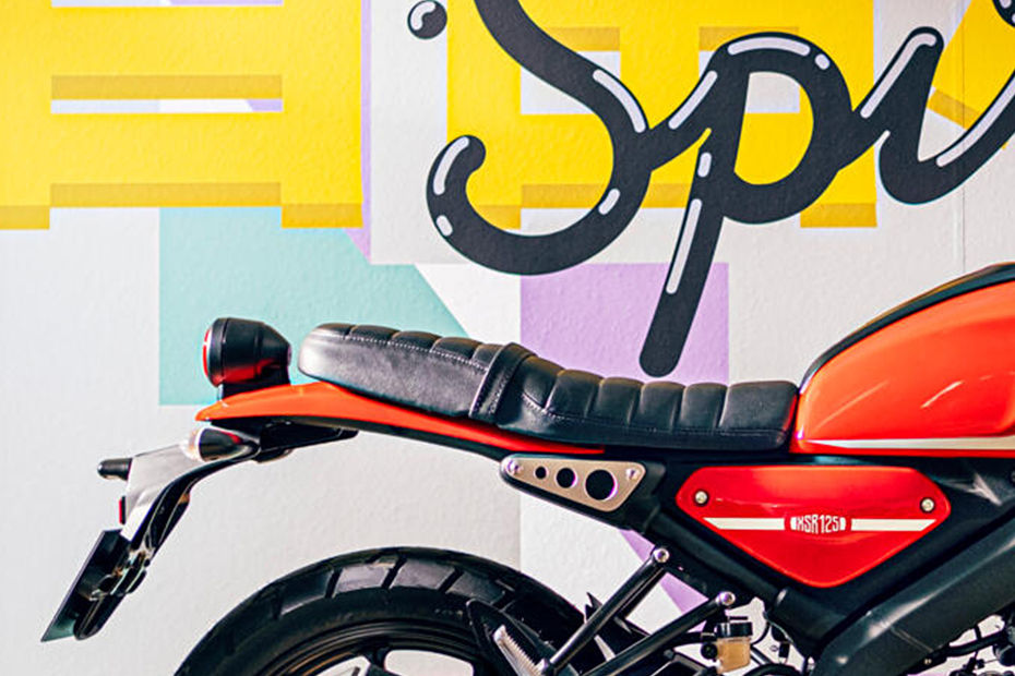 Yamaha XSR125 image 10