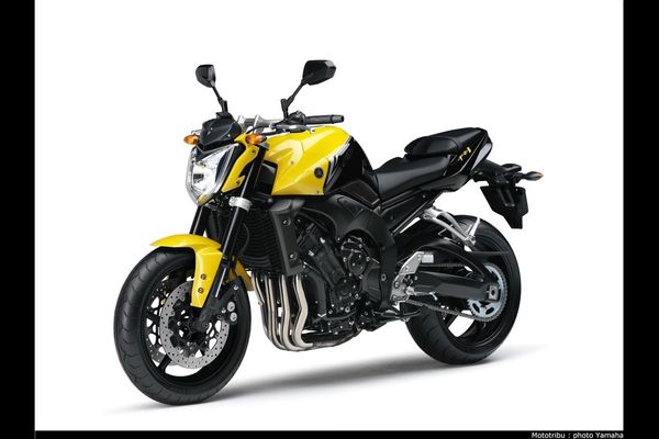 Yamaha FZ1 Yamaha FZ1