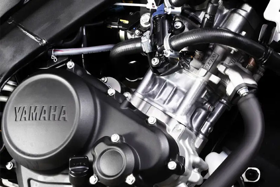 Yamaha R15S image 9