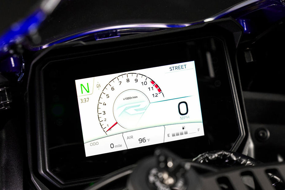 Yamaha YZF R9 image 11