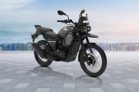 Yezdi Adventure Wolf Grey THL On road Price, Specifications