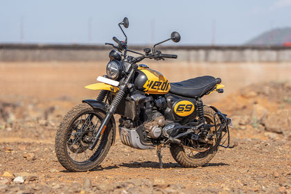 Yezdi Scrambler 350 Front Left Quarter View Yezdi Scrambler 350 Front Left Quarter View