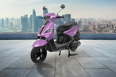 Yo Electron DX Front Left Quarter View