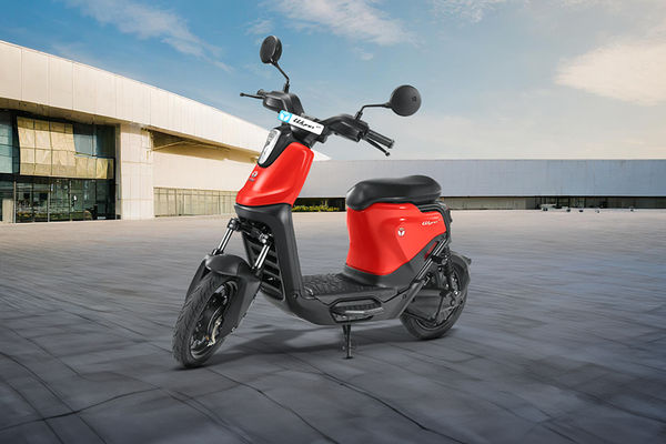 Yulu Wynn Front Left Quarter View Yulu Wynn Front Left Quarter View