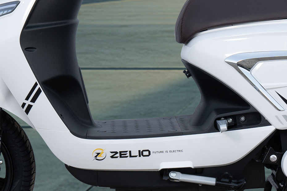 Zelio Eeva ZX+ Images, Eeva ZX+ Photos & 360 View