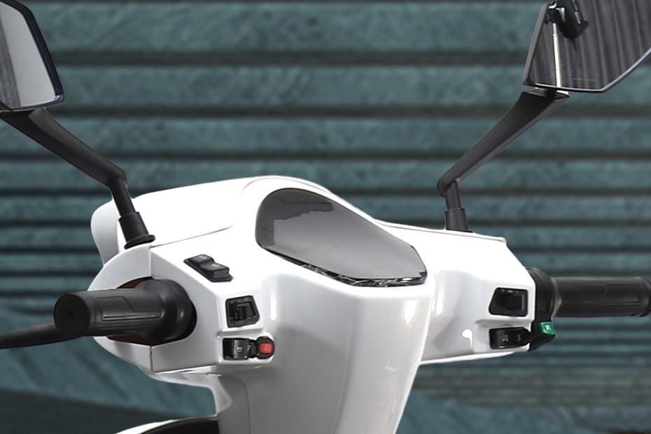 Zelio Eeva ZX+ Images, Eeva ZX+ Photos & 360 View