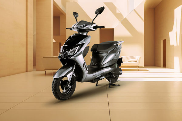 2024 Zelio Eeva Front Left Quarter View 2024 Zelio Eeva Front Left Quarter View