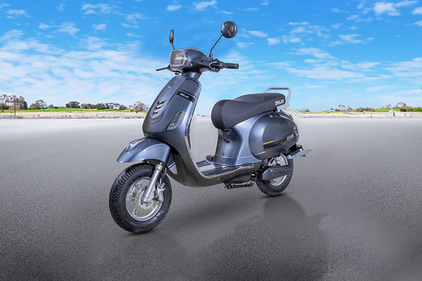 Zelio Eeva ZX Front Left Quarter View