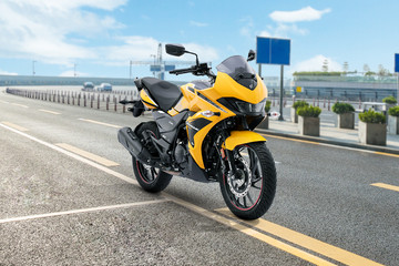 Hero Xtreme 200S 4V Price in Hyderabad (On Road)