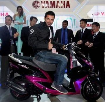 Yamaha to empower Ray scooter with 125cc engine Yamaha to empower Ray scooter with 125cc engine