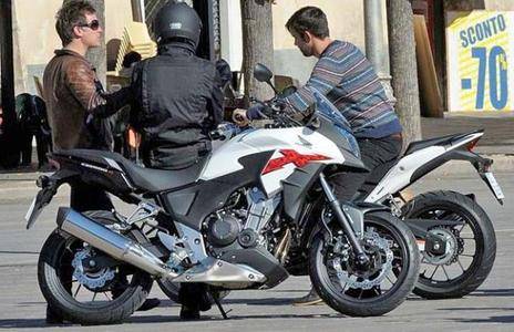 Honda CBR500 and CB500R Spotted Prior to thier Debut at EICMA