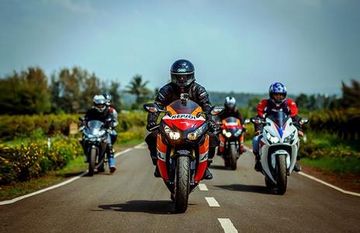 Honda flags off ‘Super bike Customer Ride' Honda flags off ‘Super bike Customer Ride'