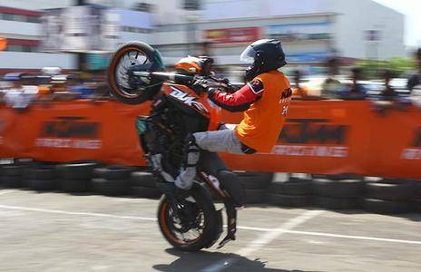 KTM Orange Day in Mumbai on 15th November, 2014