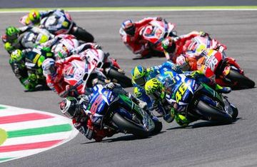 MotoGP: Lorenzo Wins the ItalianGP Followed by Marquez, Rossi Retires MotoGP: Lorenzo Wins the ItalianGP Followed by Marquez, Rossi Retires