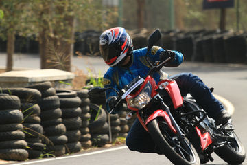 TVS Apache RTR 160 4V Fi ABS: Other Options At The Same Price TVS Apache RTR 160 4V Fi ABS: Other Options At The Same Price