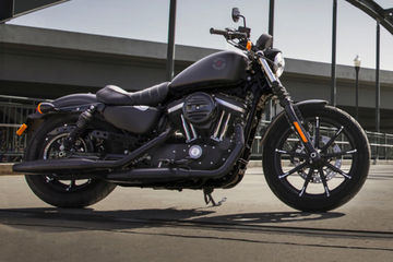 Harley-Davidson Iron 883, Forty-Eight And Others Now Comes With Free Riding Gear