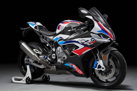 BMW M 1000 RR Launched In India At Rs 42 Lakh BMW M 1000 RR Launched In India At Rs 42 Lakh