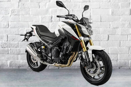 Weird Flex: India-bound Keeway Launches Suzuki GSX-S1000 Doppelganger Overseas