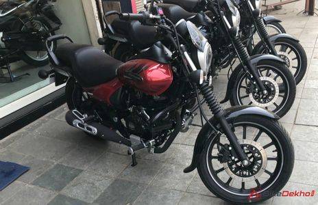 Bajaj Avenger Street 180 Reaches Dealerships