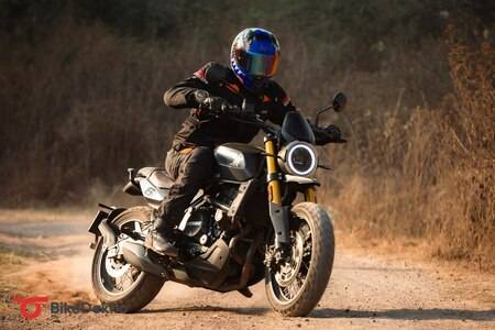 Moto Morini Seiemmezzo Scrambler Road Test Review: Likes & Dislikes