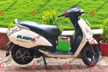 Exclusive - Pune-based Startup Builds India’s First Hybrid Scooter