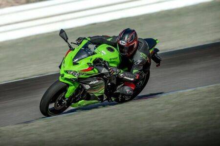 Kawasaki Ninja ZX-4RR Launched In India 