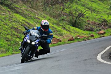 Yamaha YZF-R15 V3.0 Review: Picture Gallery
