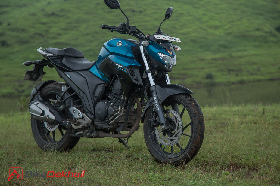 FZ-1W グレー新品未使用 約24万円の軽二輪・ヤマハ「FZ-X」にマットチタン登場！ 台湾にも導入