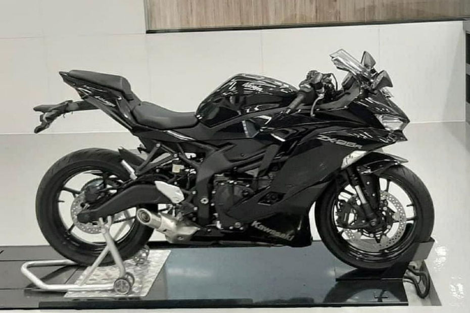 THIS Is How Much The ZX-25R Will Cost! | BikeDekho