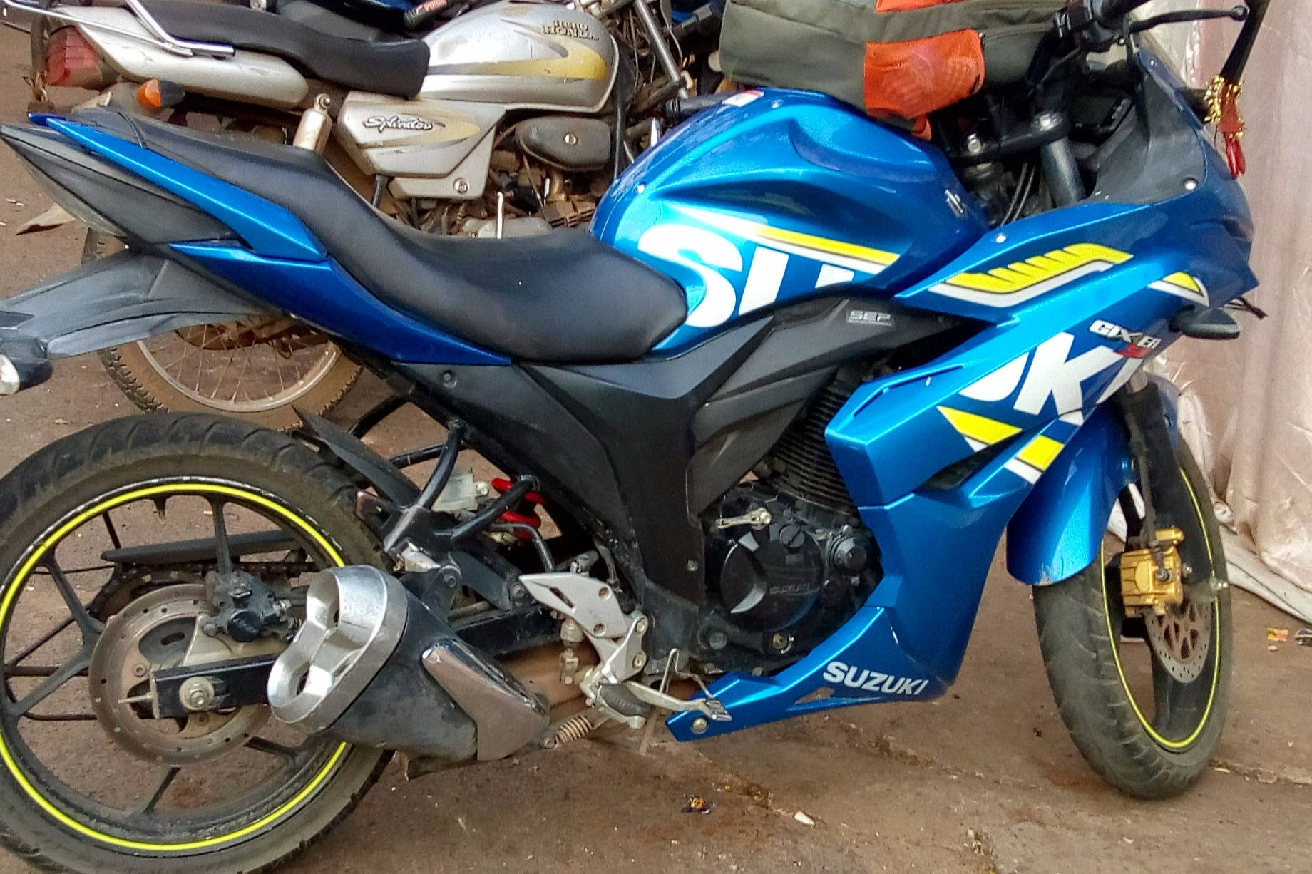 Suzuki Gixxer SF Moto GP Rear Disc