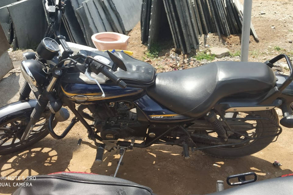 Bajaj Avenger Street 150