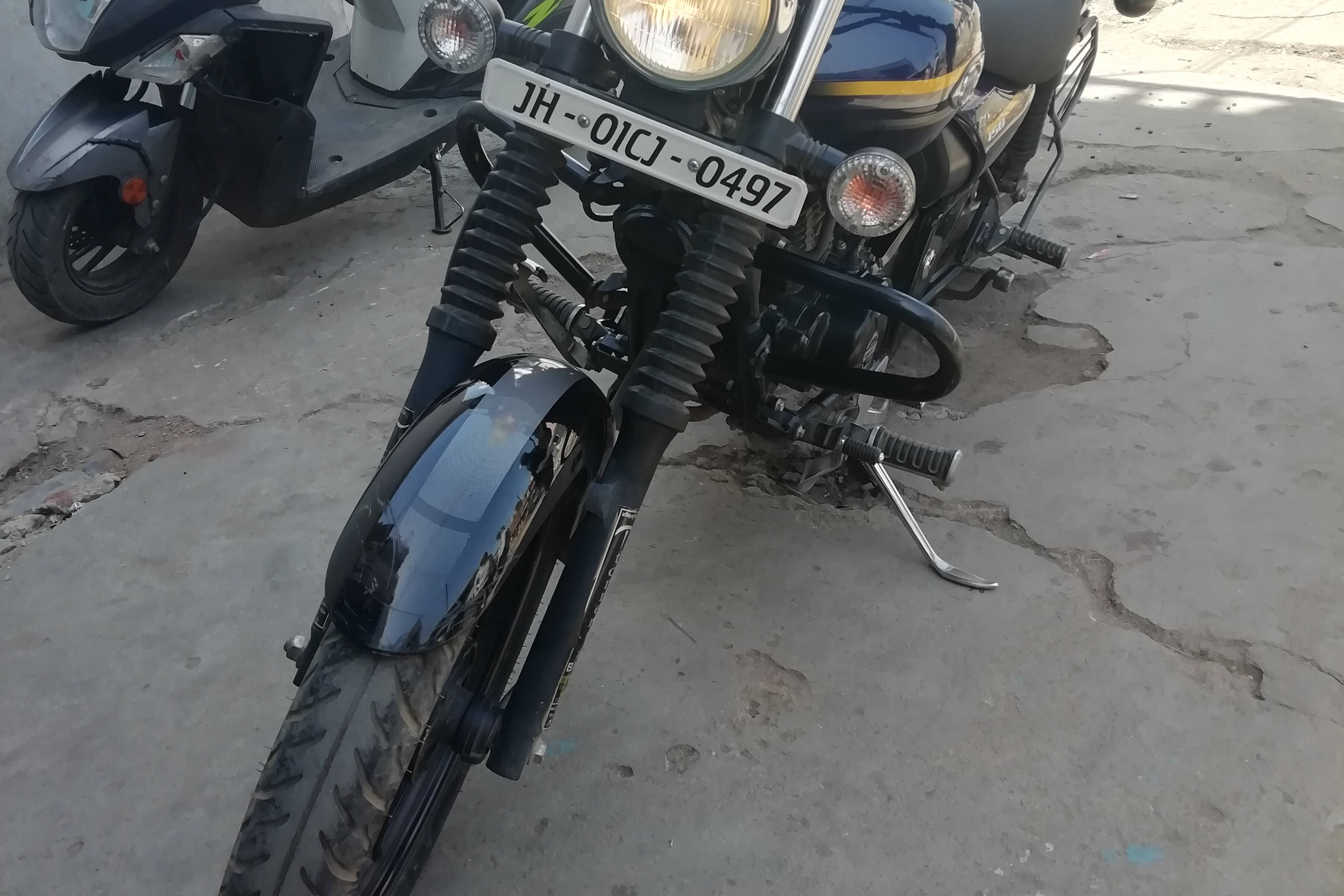 Bajaj Avenger Street 150