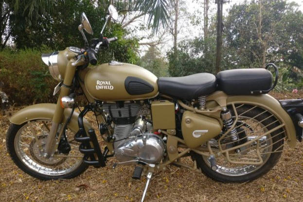 Royal Enfield Classic 500 Desert Storm