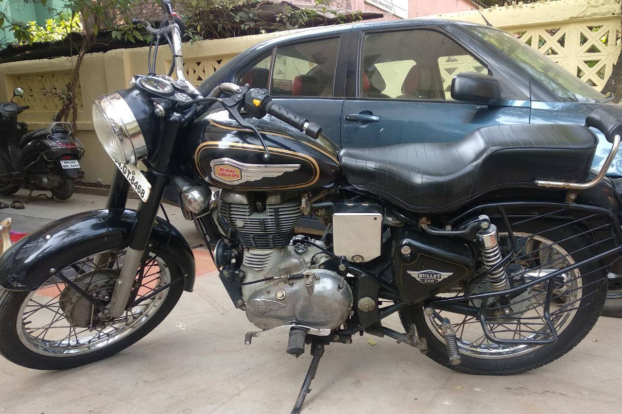 Royal Enfield Bullet 350 STD