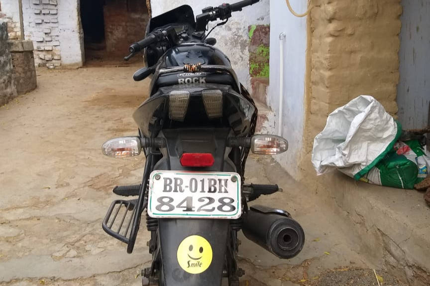 Bajaj Pulsar 150 Classic