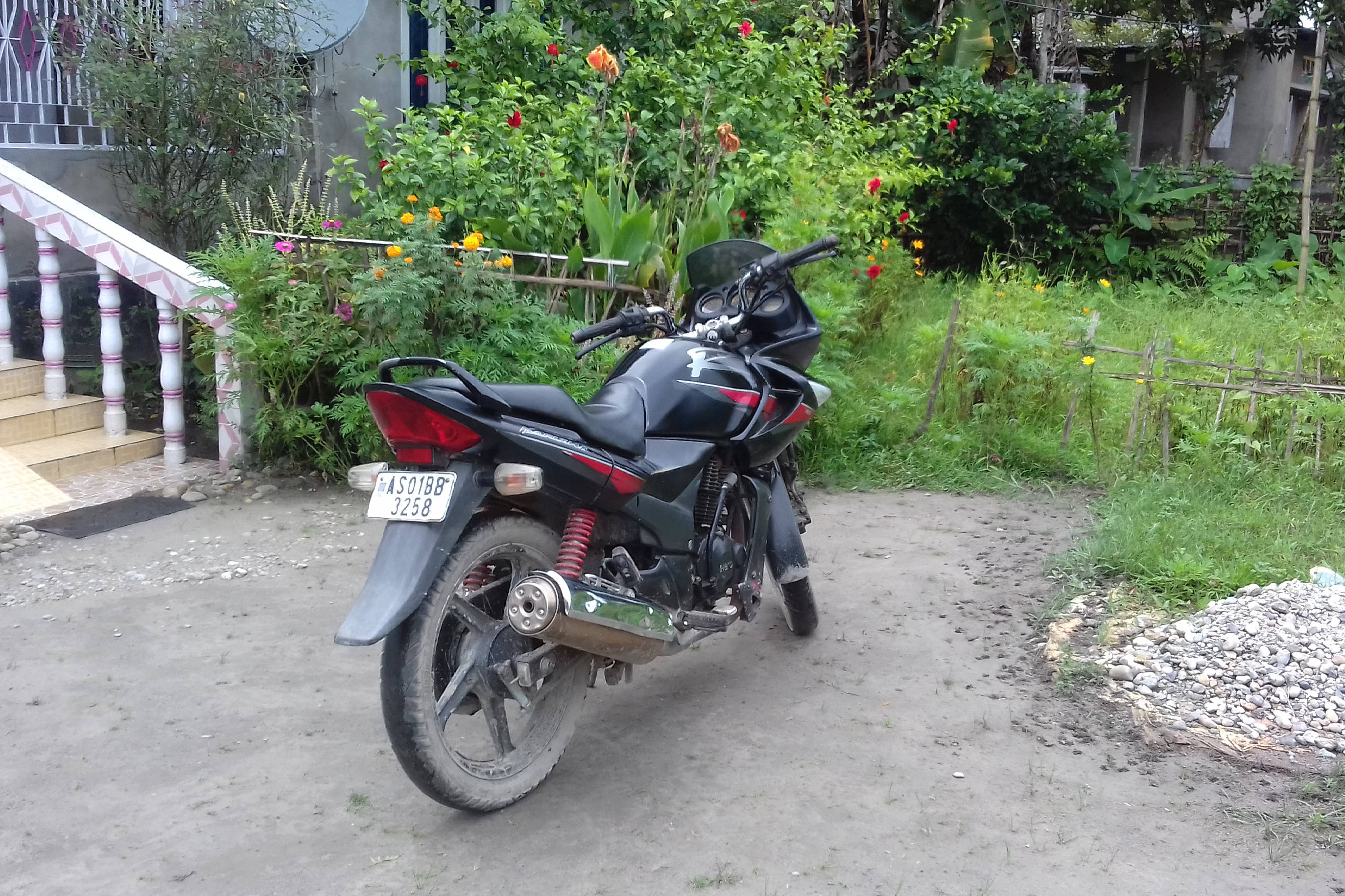 Hero Motocorp Karizma R