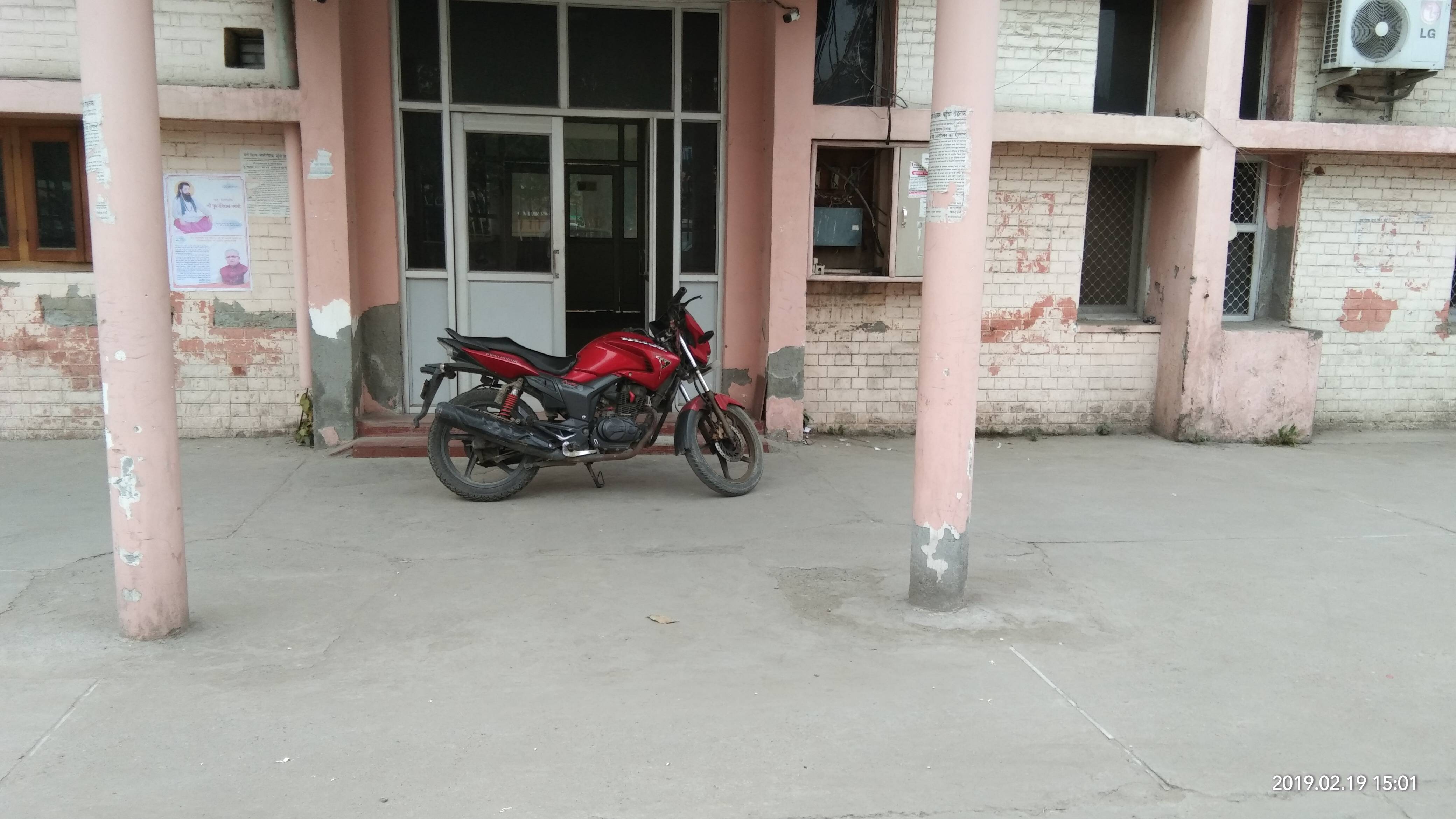 Hero Motocorp Hunk Disc