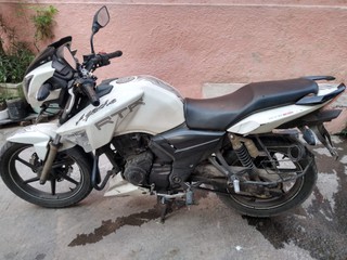 TVS Apache RTR 180 Price in Delhi (On Road)