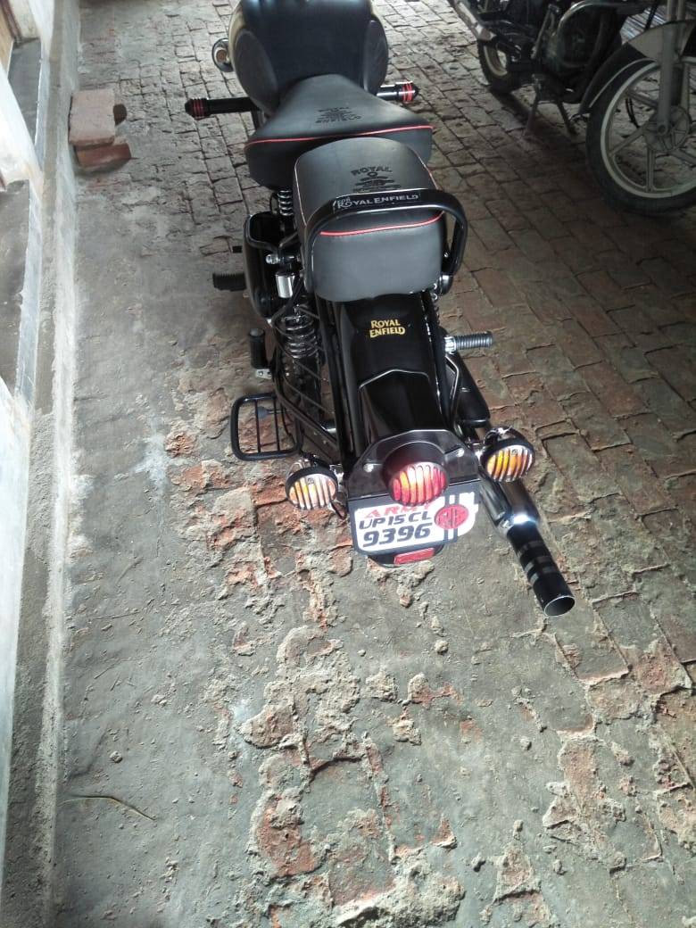 Royal Enfield Bullet 350 STD